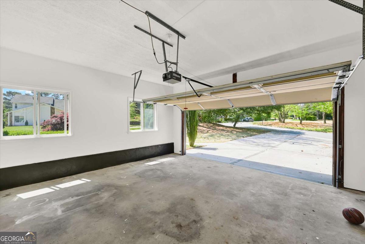 Indian Hills - Residential Lease