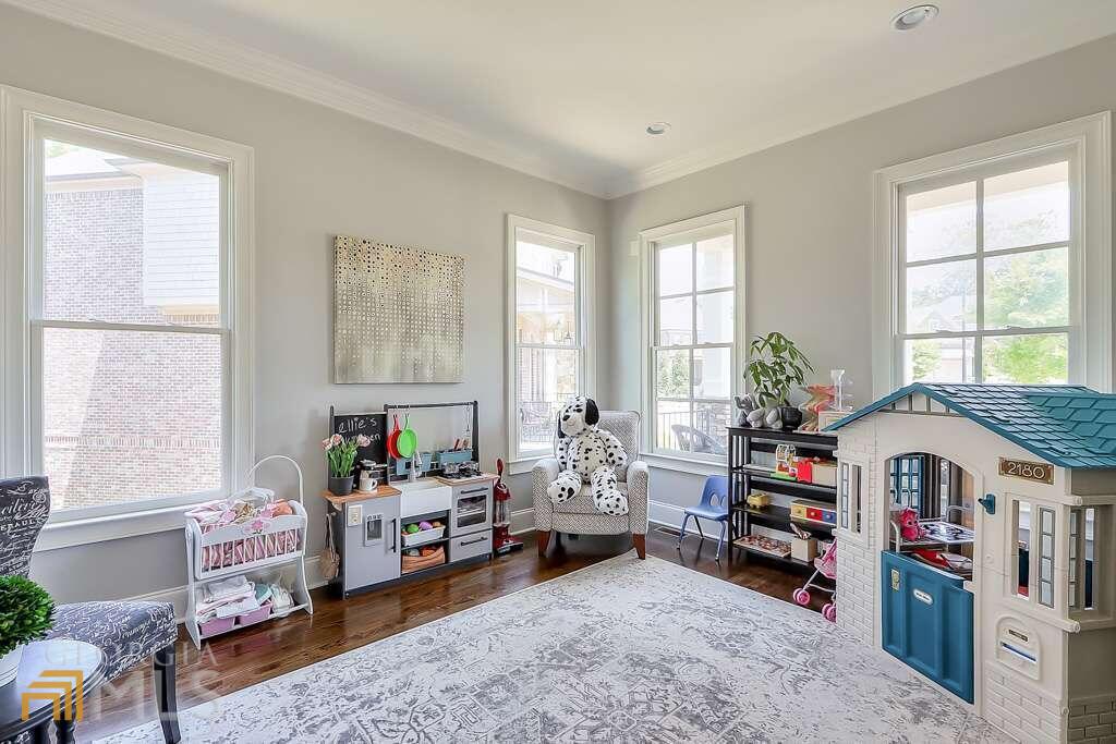 Alderwood - Residential