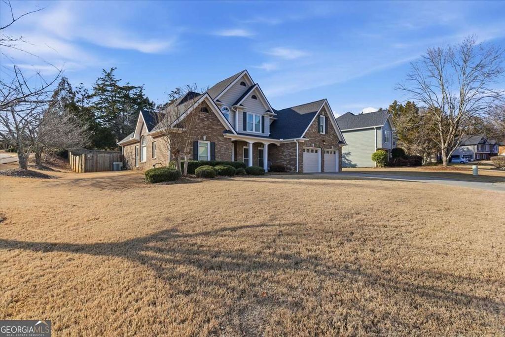 Photo of 74 Planters Drive NW, Cartersville, GA 30120 (MLS # 10690744)