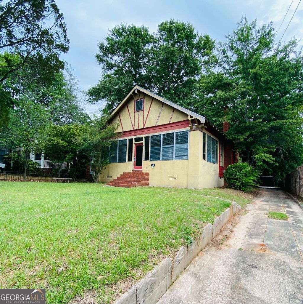 Photo of 859 North Avenue, Macon, GA 31211 (MLS # 10763425)