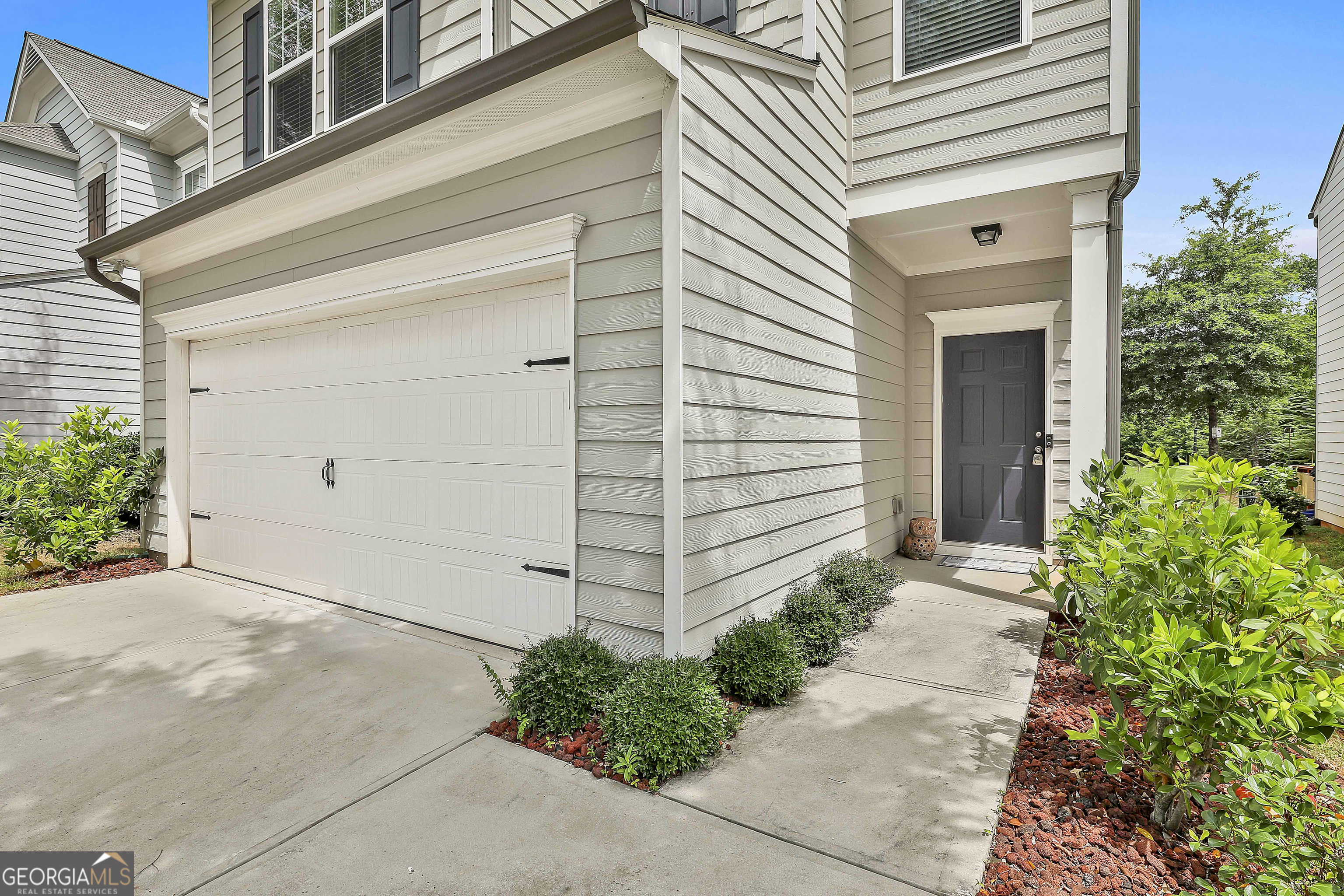 209 Merritt CIR