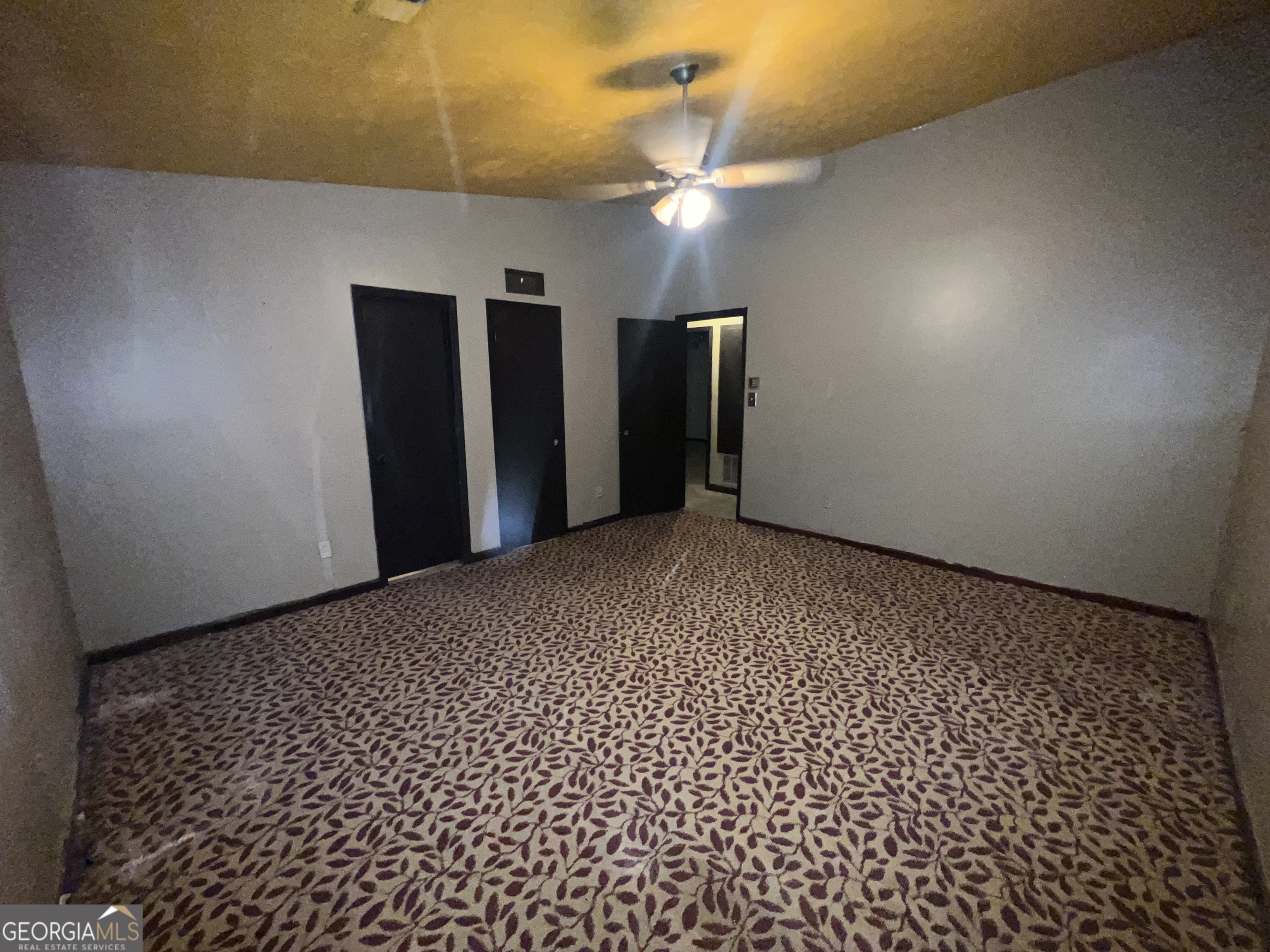 Pine Meadows - Residential