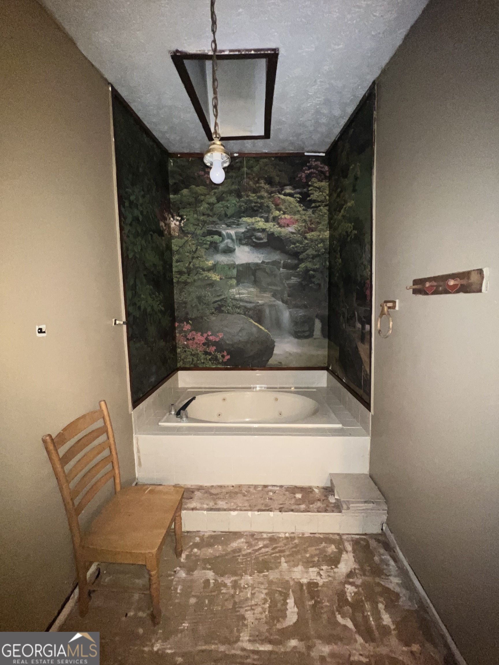 Pine Meadows - Residential