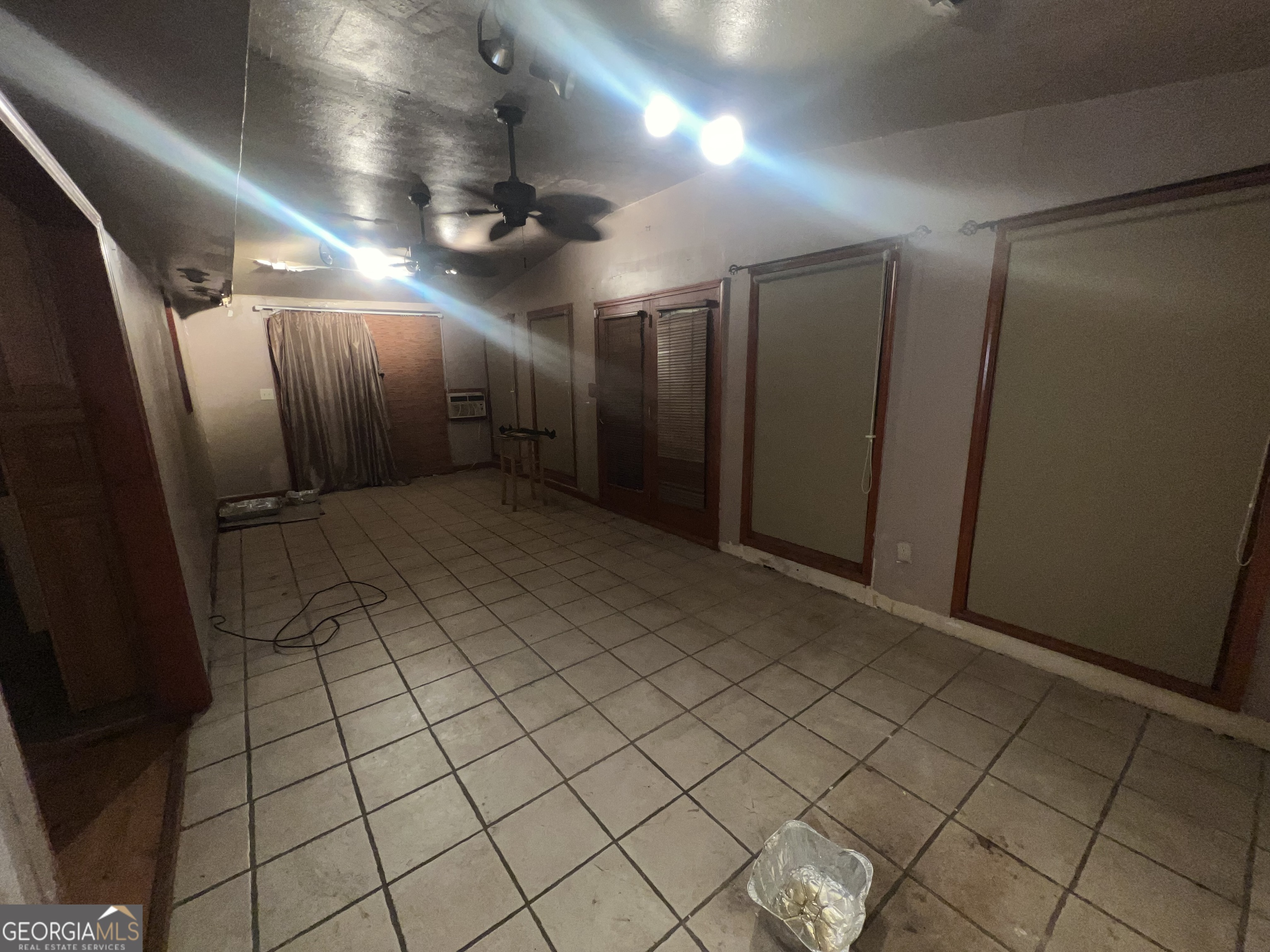 Pine Meadows - Residential