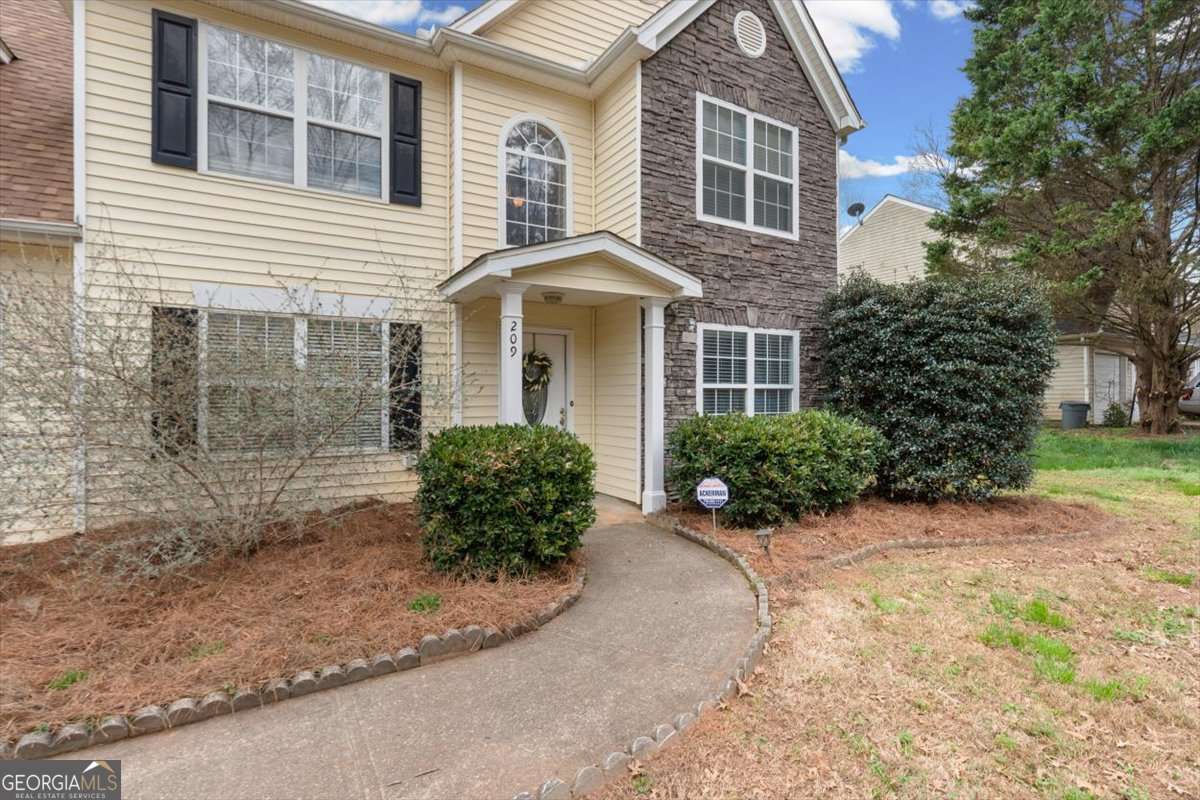 209 Cline Smith RD NE