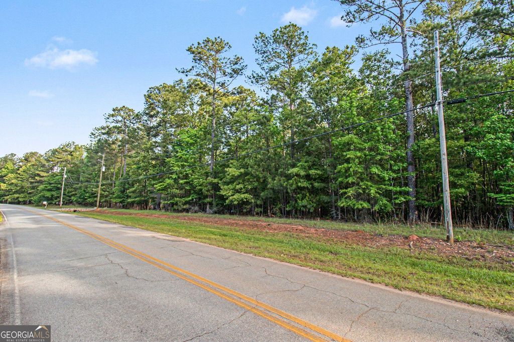 Photo of 0 Harbor Drive, Eatonton, GA 31024 (MLS # 10767543)