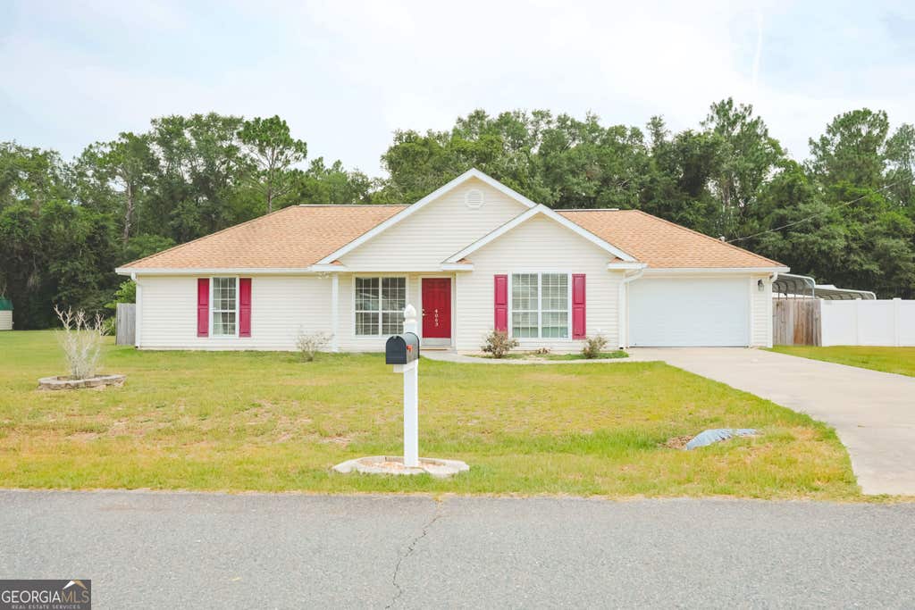 Photo of 4063 Meadow Circle, Blackshear, GA 31516 (MLS # 10827005)