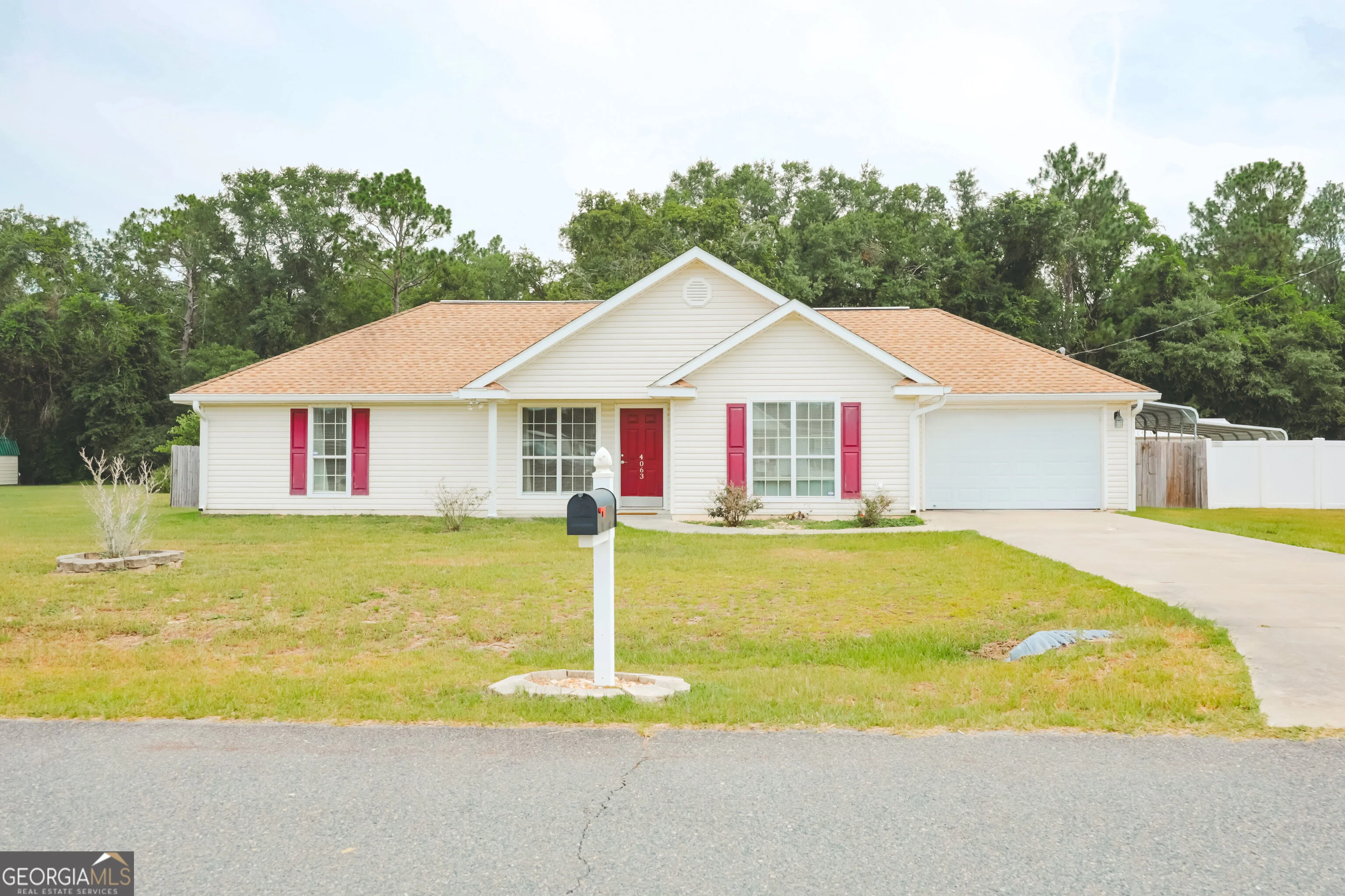 4063 Meadow Circle, Blackshear, GA, 31516