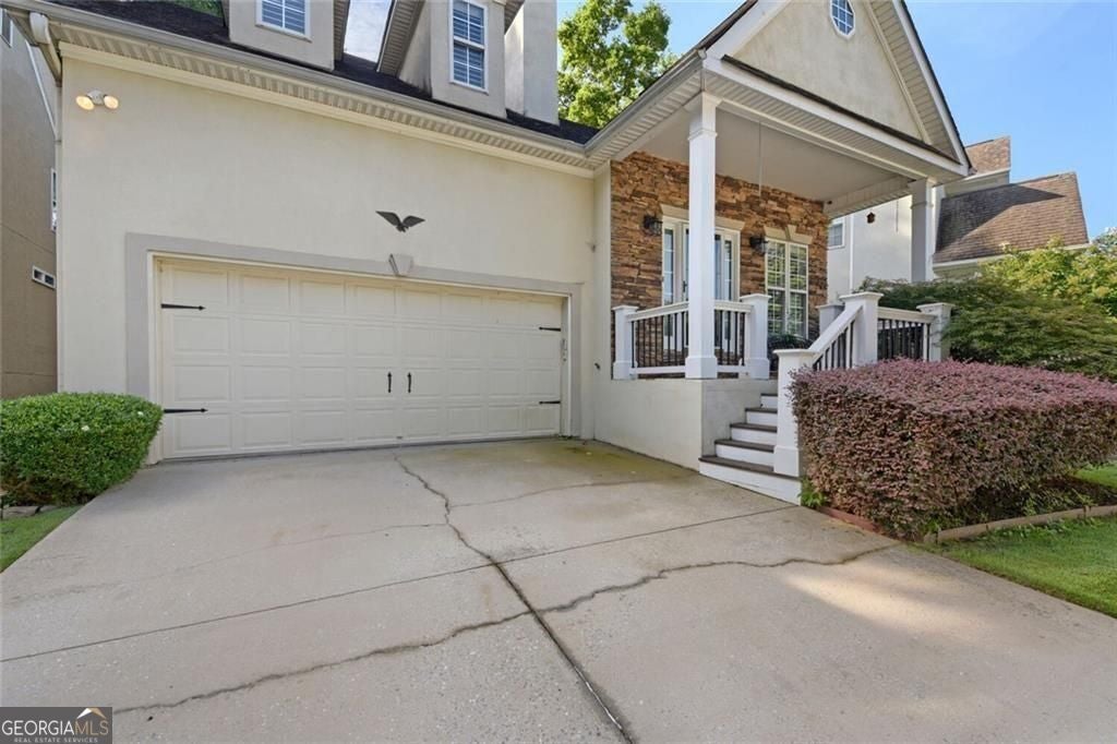 128 Monterey DR