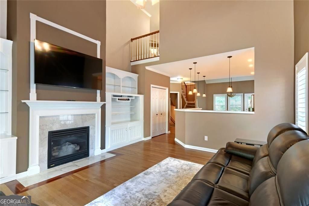 128 Monterey DR