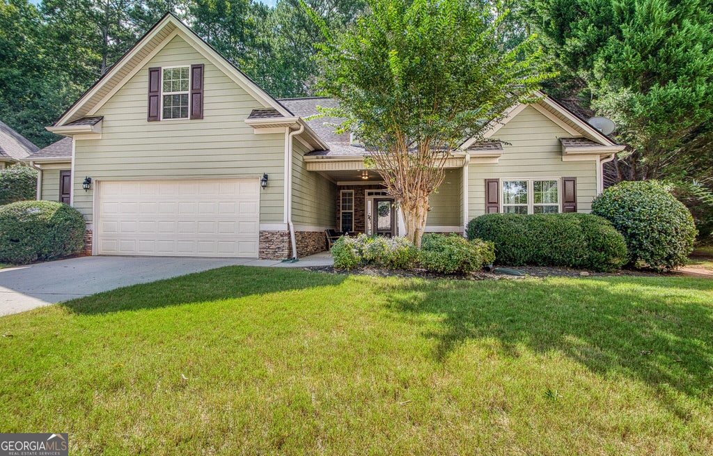 Photo of 22 Ashville Pl, Newnan, GA 30265 (MLS # 10838010)