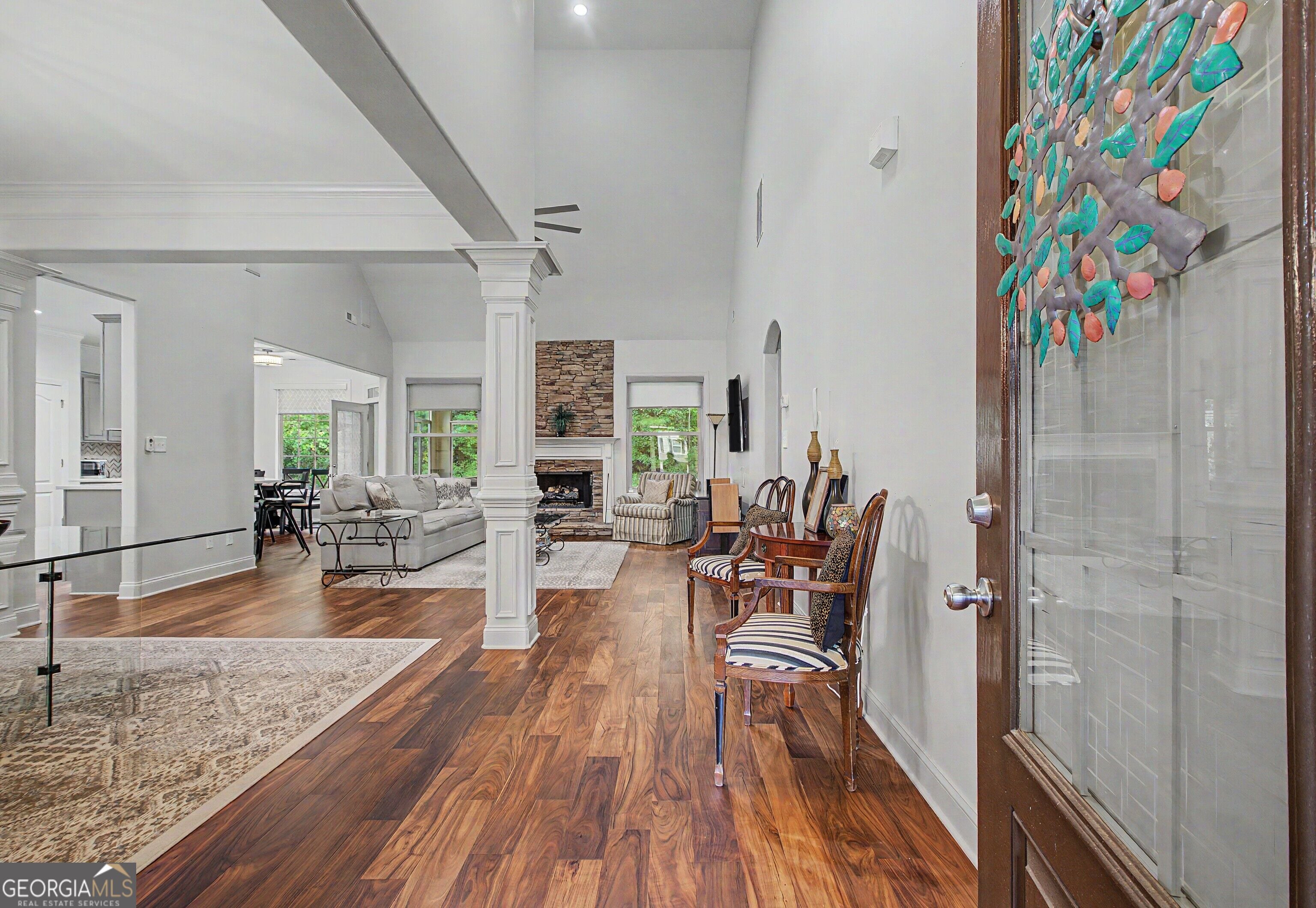 22 Ashville PL