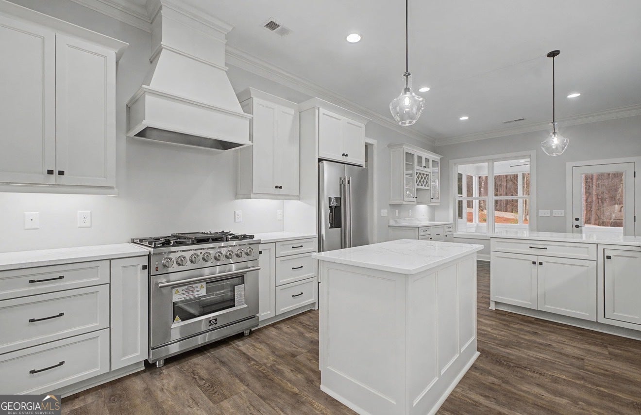 14 Jewell DR SE