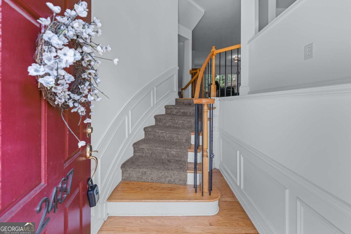 2487 Bridlewood DR SE 9