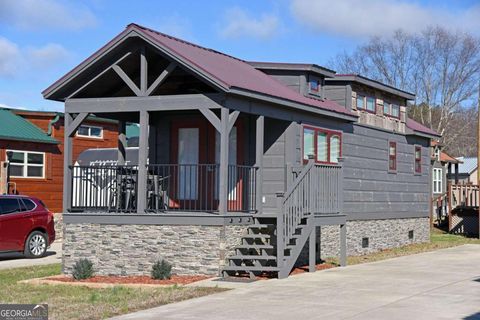 A home in Blairsville