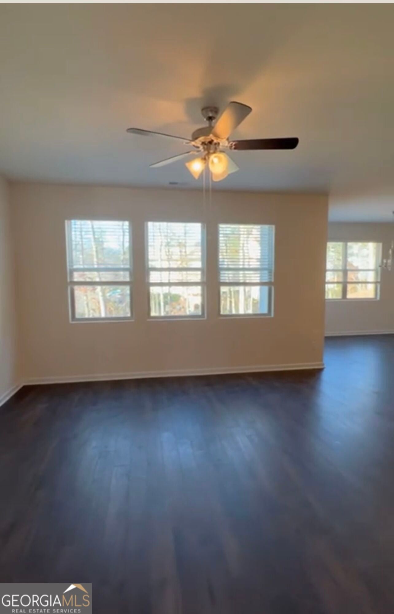 3210 Allison CIR