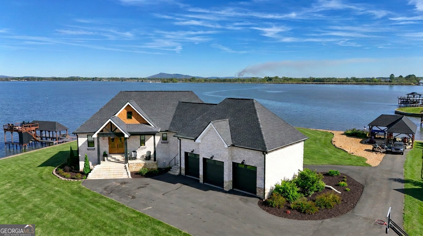 204 County Road 469