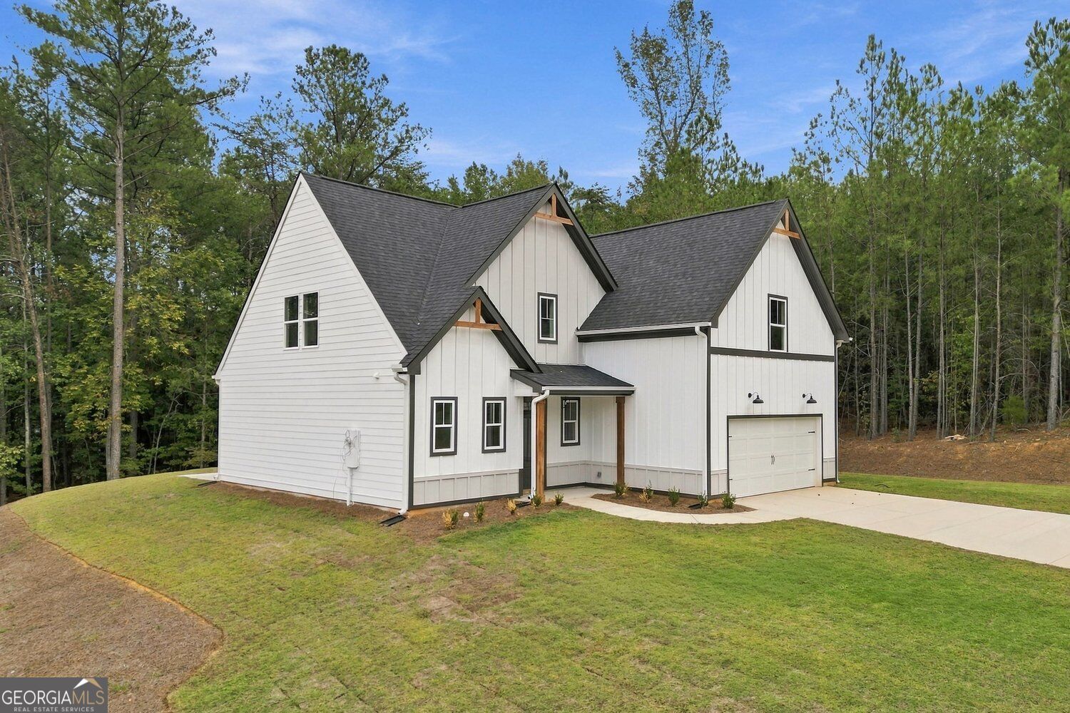 16 Hadrian Ridge DR SW
