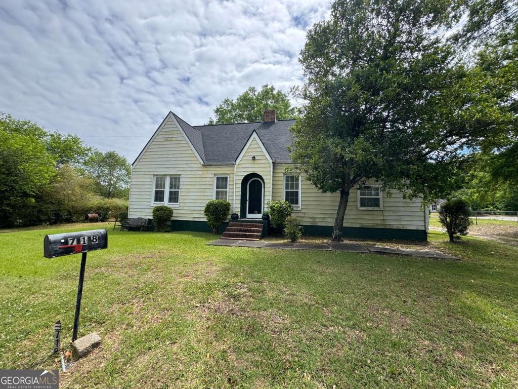 Photo of 718 N Hill Street, Griffin, GA 30223 (MLS # 10771044)
