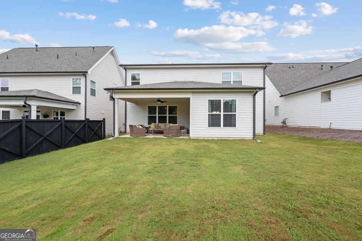 5117 Parkwood DR