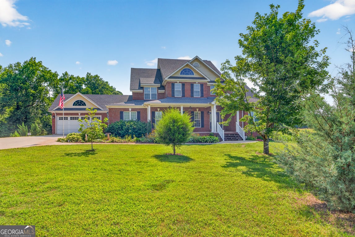 1200 Woodlawn RD