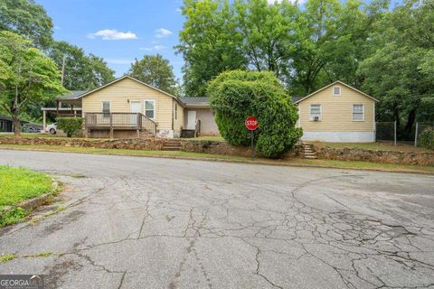 Photo of 1318 Eason Street NW, Atlanta, GA 30314 (MLS # 10785702)