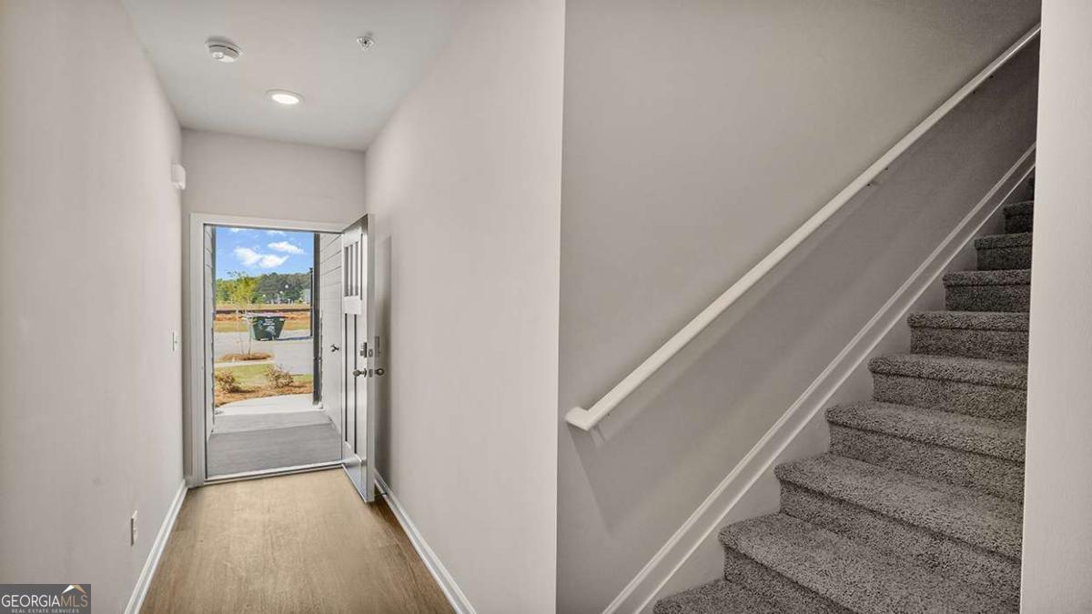 220 Sound CIR