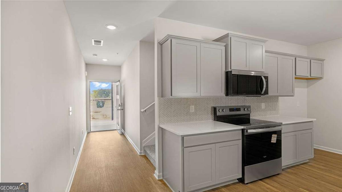 220 Sound CIR