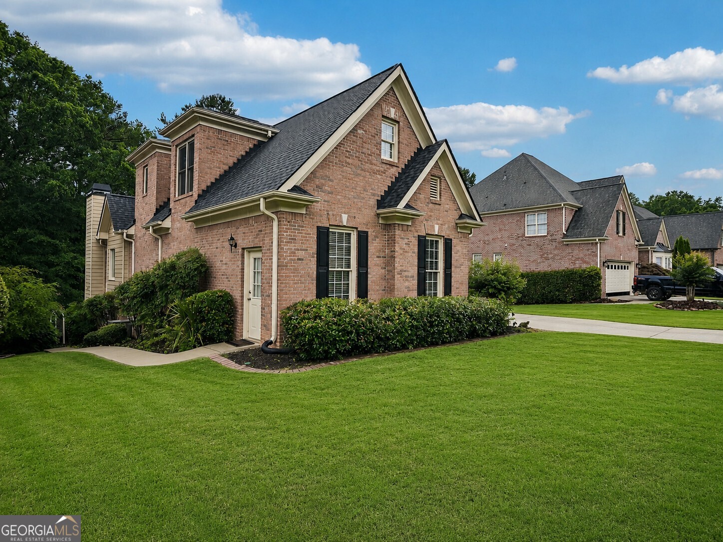 3923 Springtree LN