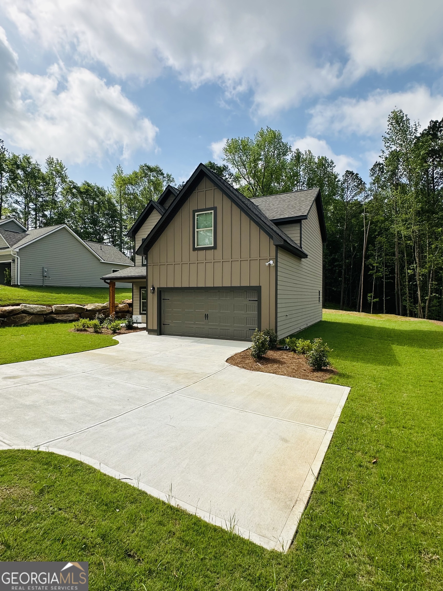 65 Patterson DR