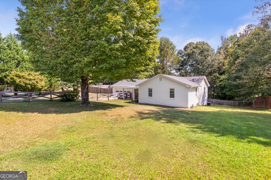 2640 Lanier Beach South RD