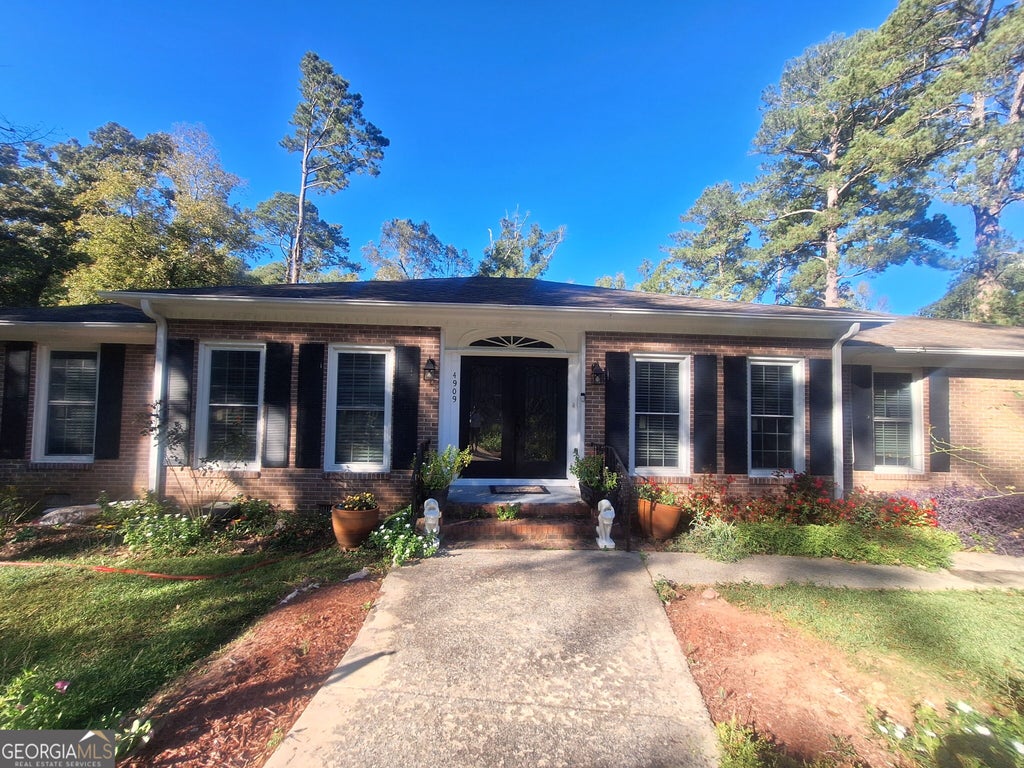 Photo of 4909 Wesleyan Woods Drive, Macon, GA 31210 (MLS # 10876271)