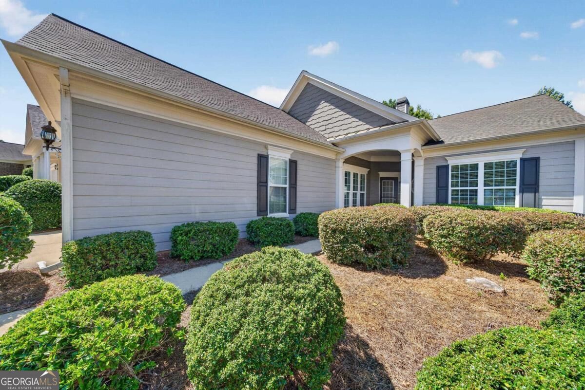 1011 Creekwood PL