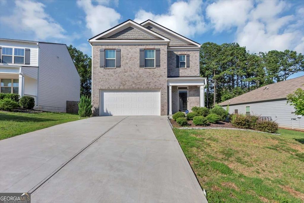 Photo of 3737 MAKEOVER Court, Atlanta, GA 30349 (MLS # 10682887)