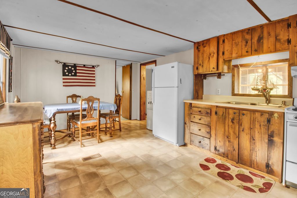 Photo of 119 Willow Way, Jackson, GA 30233 (MLS # 10781387)