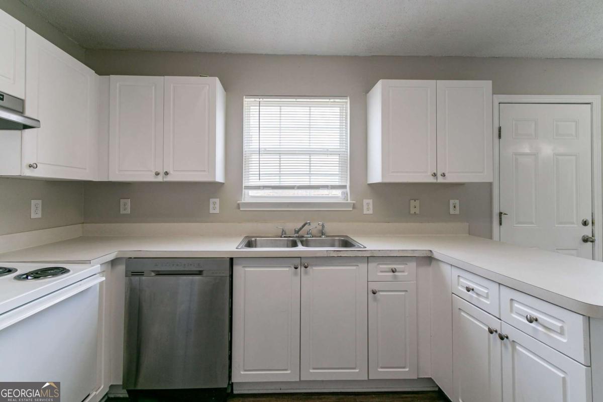 256 Turnstone RD
