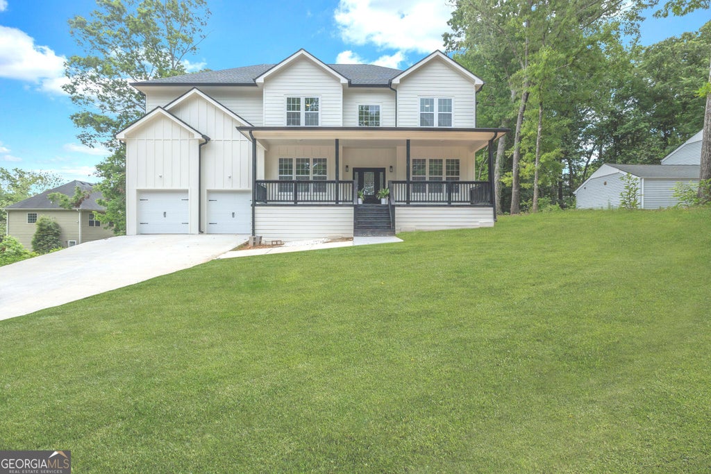Photo of 5401 South Lake Drive, Douglasville, GA 30135 (MLS # 10842903)