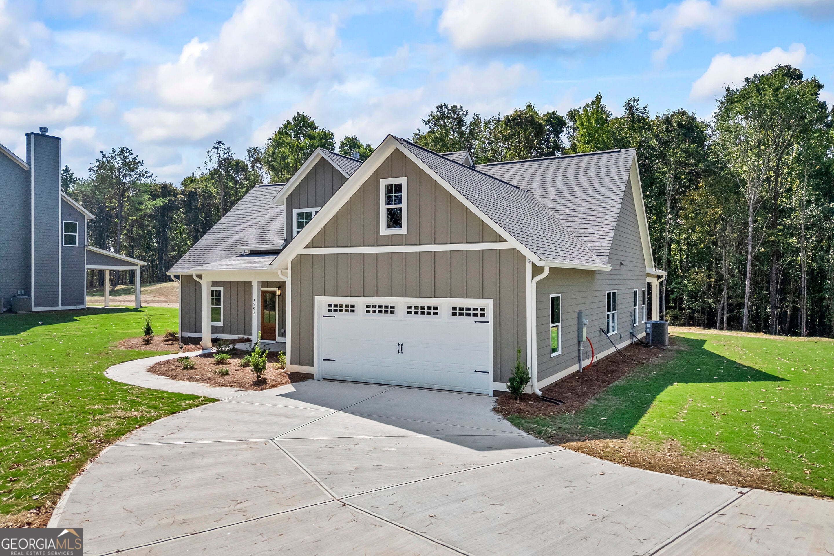 1903 Hoods Mill Rd