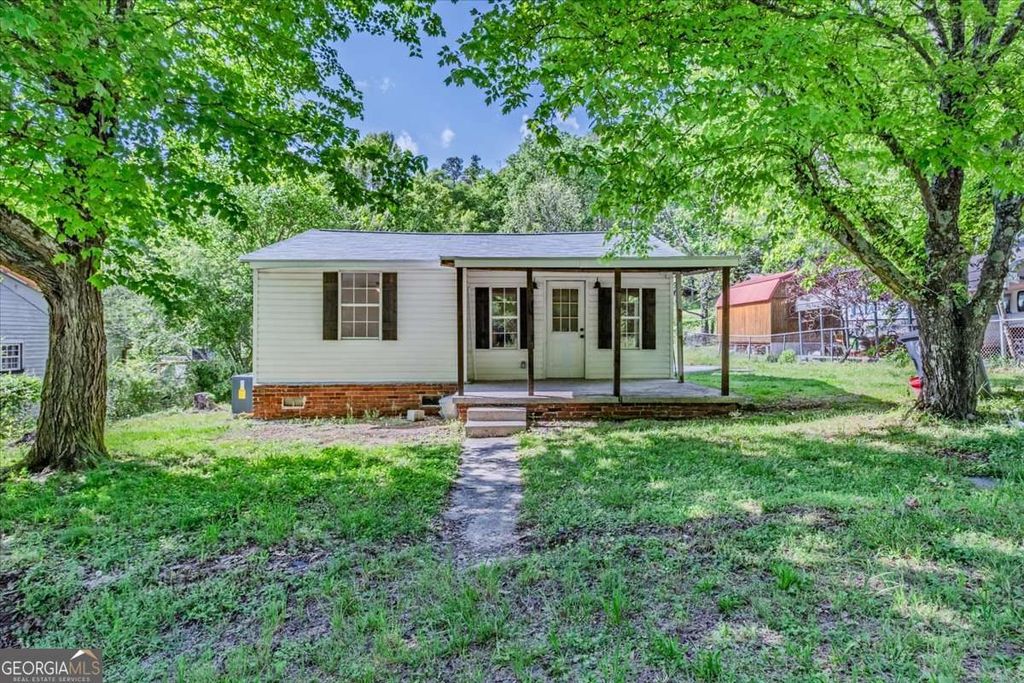 Photo of 613 Bradley Avenue, Lafayette, GA 30728 (MLS # 10657316)