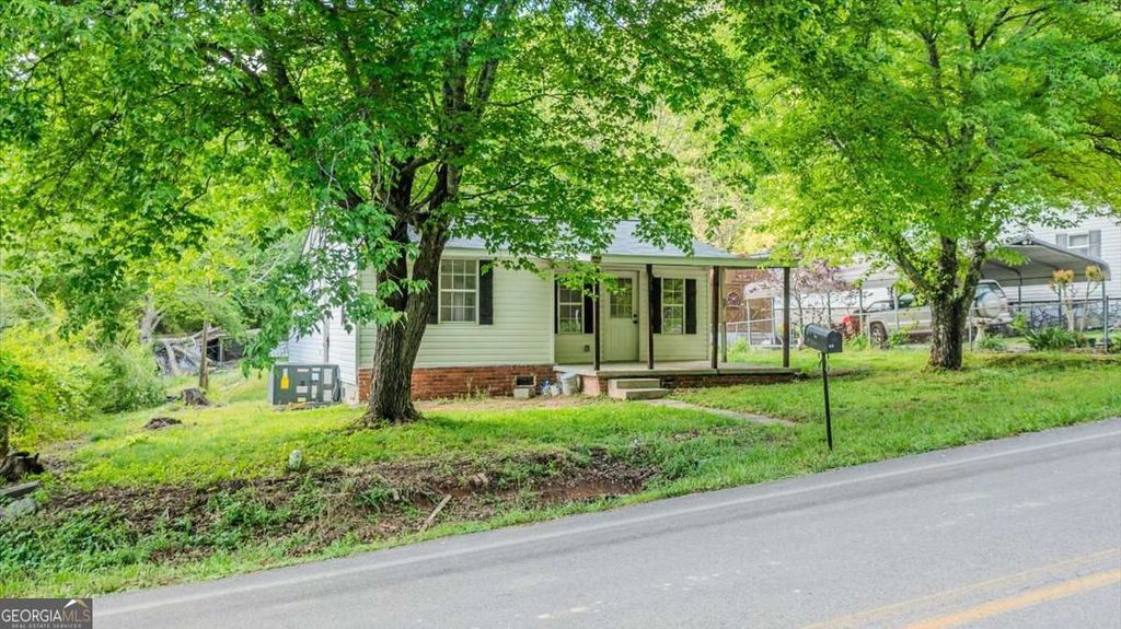 Photo of 613 Bradley Avenue, Lafayette, GA 30728 (MLS # 10657316)