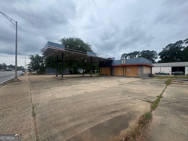 1201 N Slappey BLVD