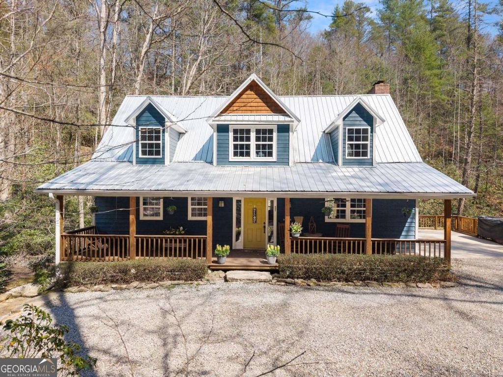 Photo of 7880 Hiawassee Wilderness Trail, Hiawassee, GA 30546 (MLS # 10720300)