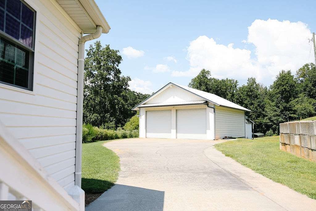 69 Stringer Cochran RD