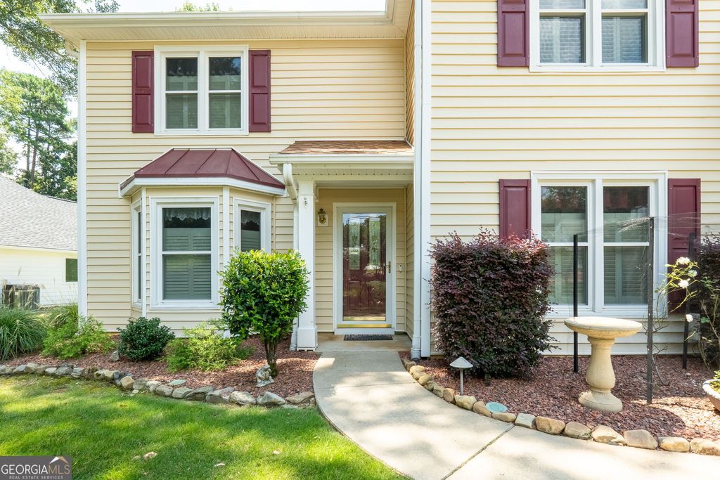 Photo of 107 Shirewood Park, Peachtree City, GA 30269 (MLS # 10763857)