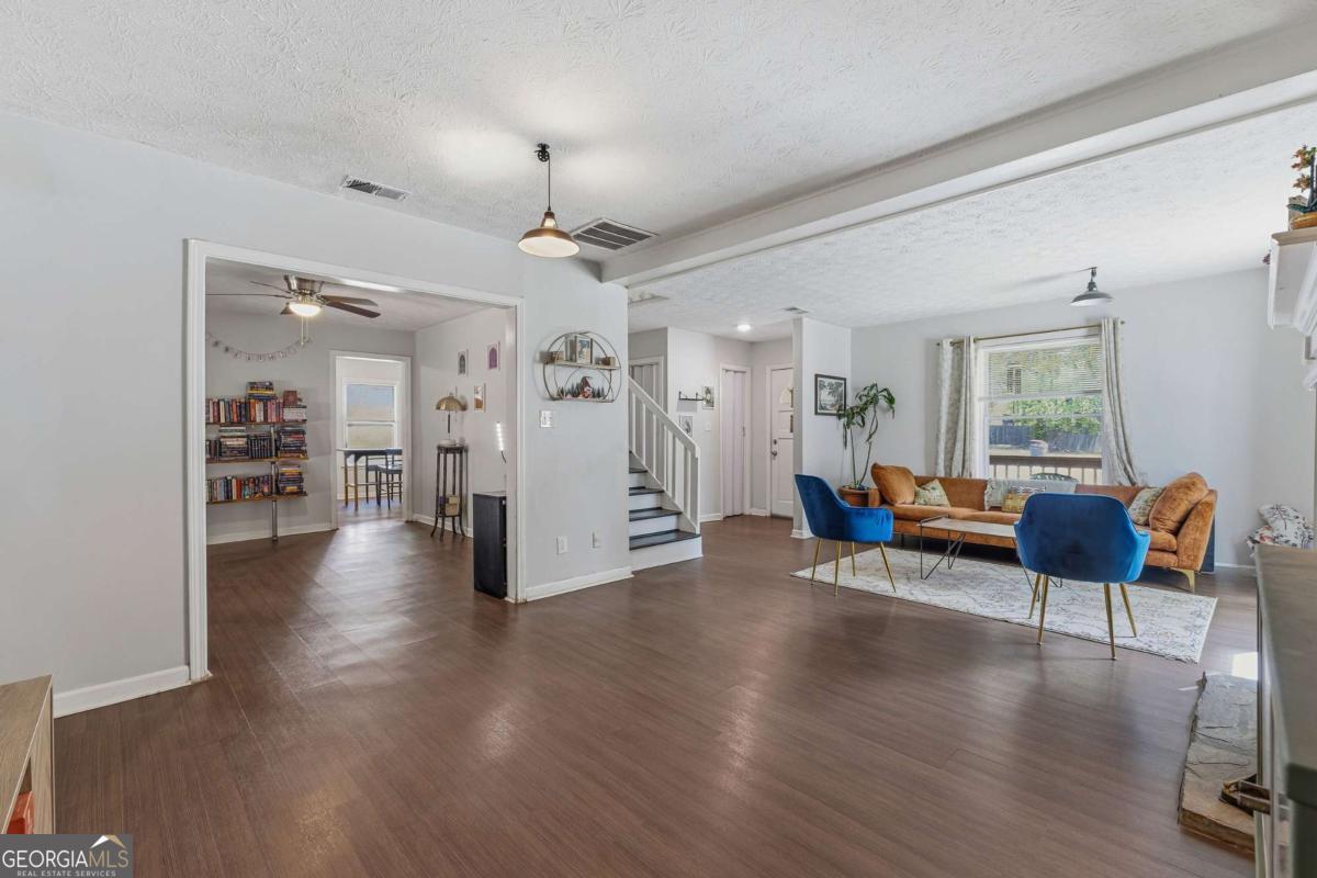 6255 Beaver Creek TRL