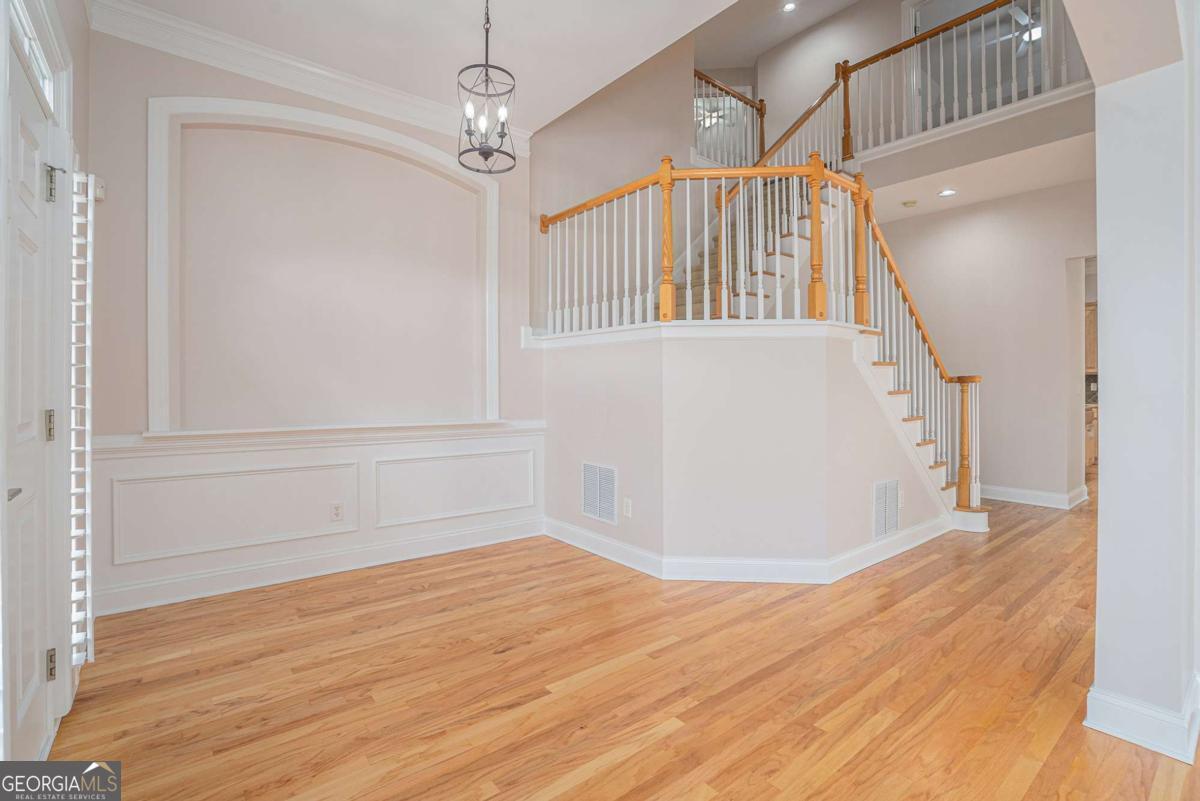 5003 Village Terrace DR