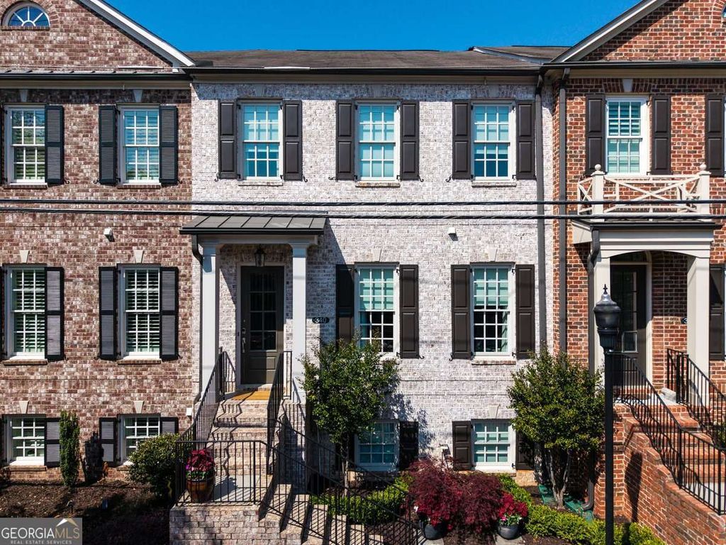 Photo of 340 Rose Garden Lane, Alpharetta, GA 30009 (MLS # 10756459)
