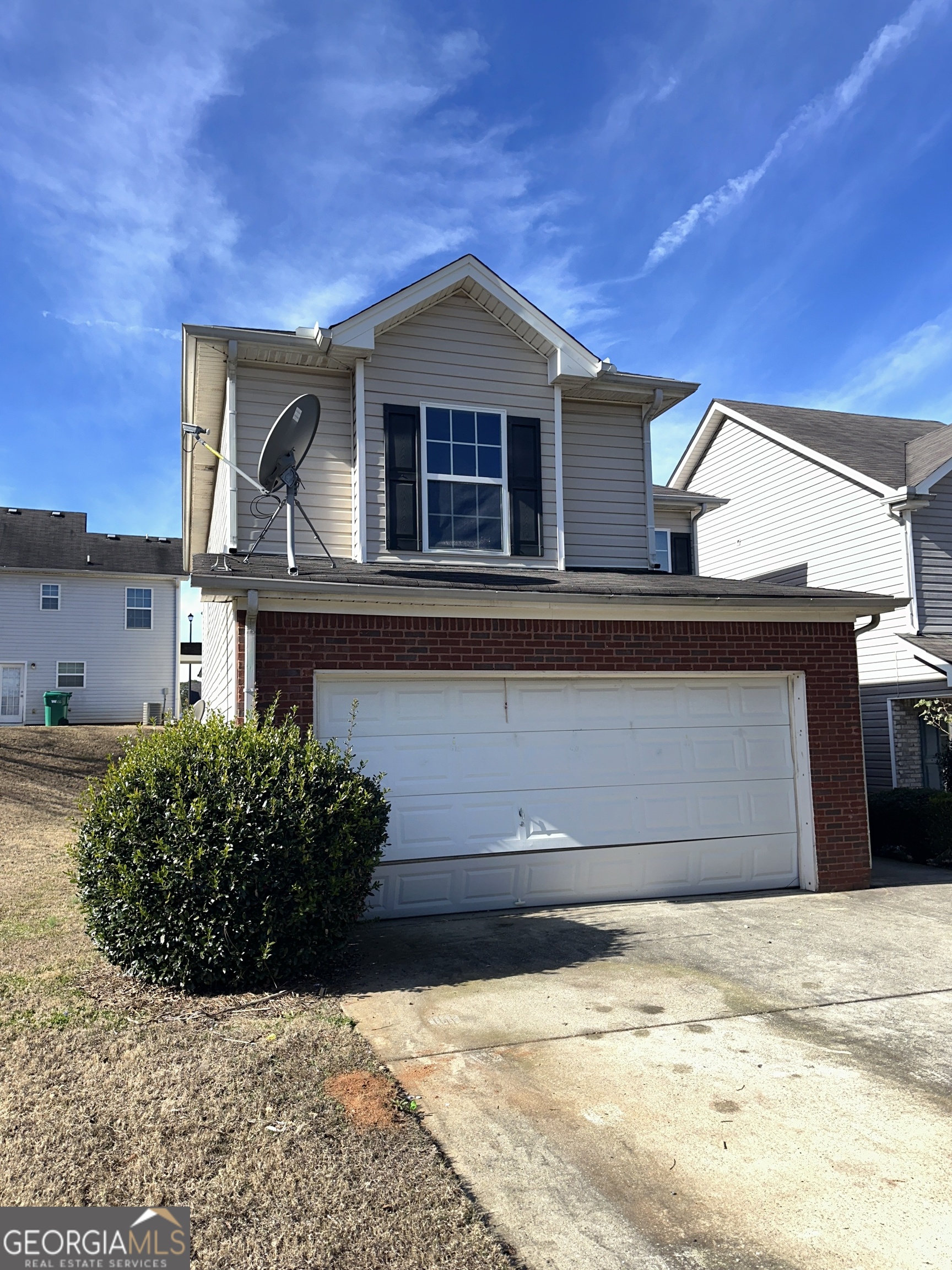 658 Carlton Pointe DR