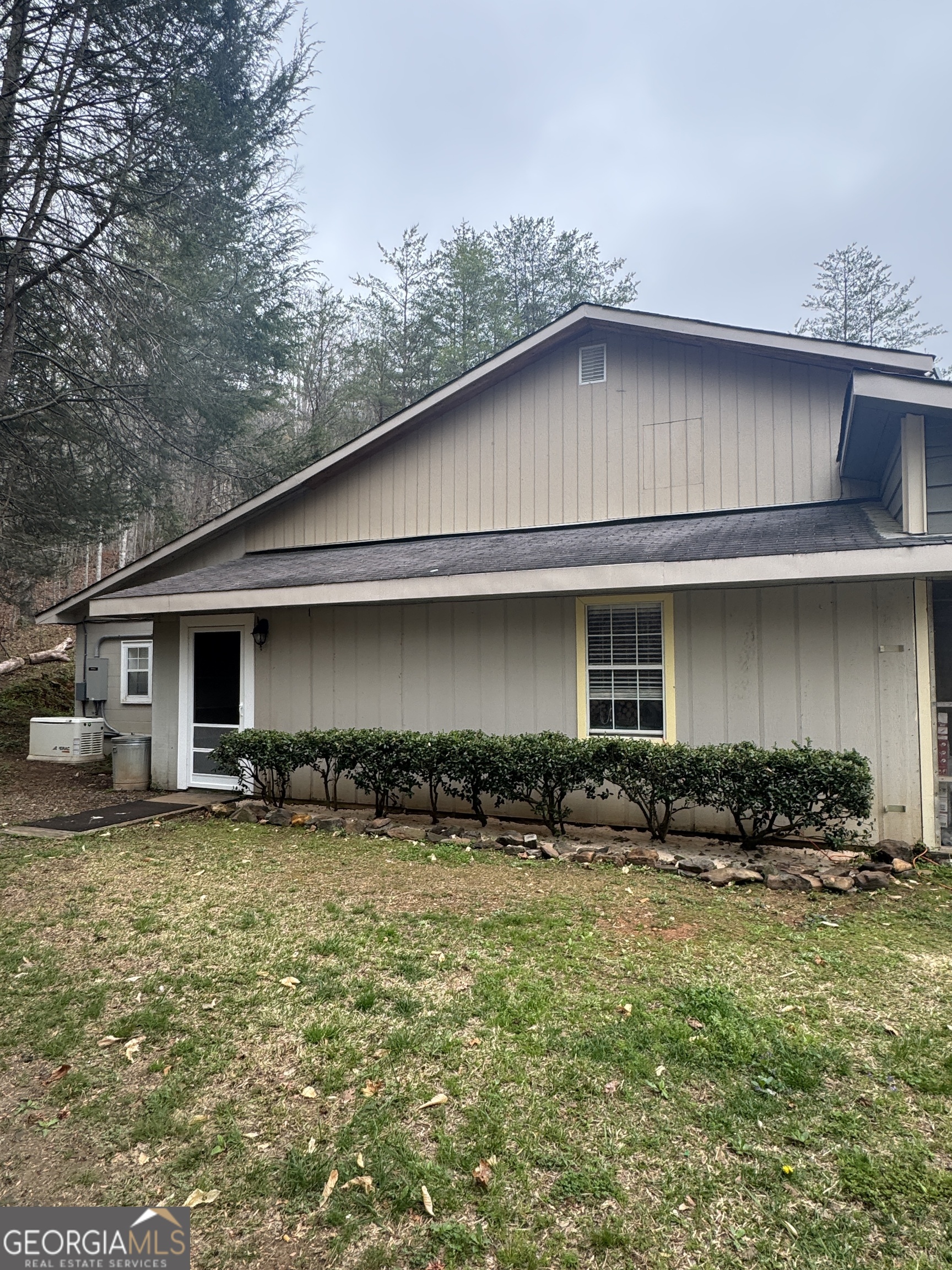 148 Glenn Head RD