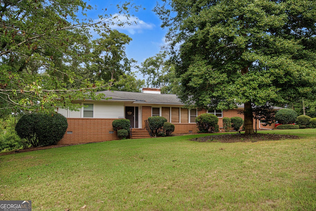 Photo of 531 Brookdale Drive, Dublin, GA 31021 (MLS # 10845308)